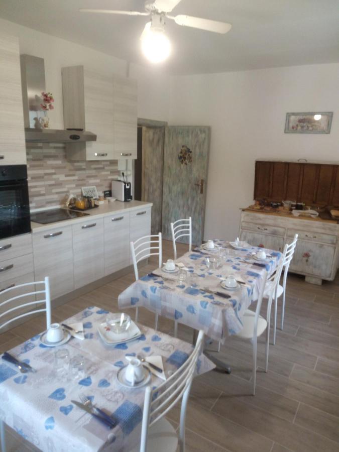 אורבינו B&B Marcello & Francesca מראה חיצוני תמונה