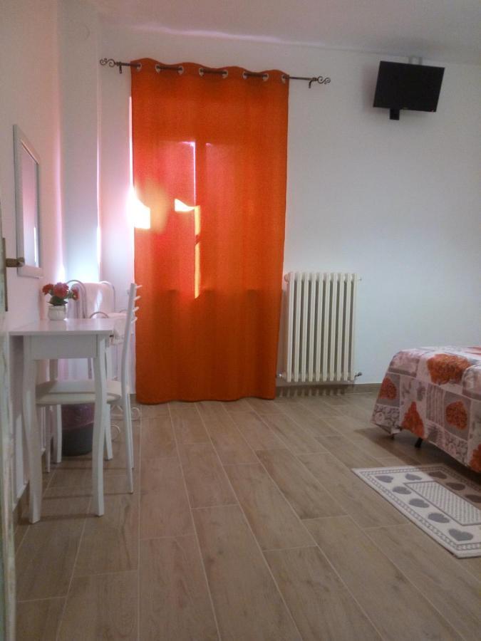 אורבינו B&B Marcello & Francesca מראה חיצוני תמונה